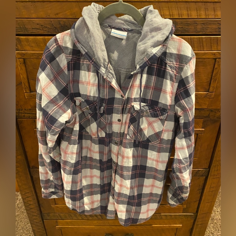 Columbia pink and blue plaid long sleeve shirt with hood